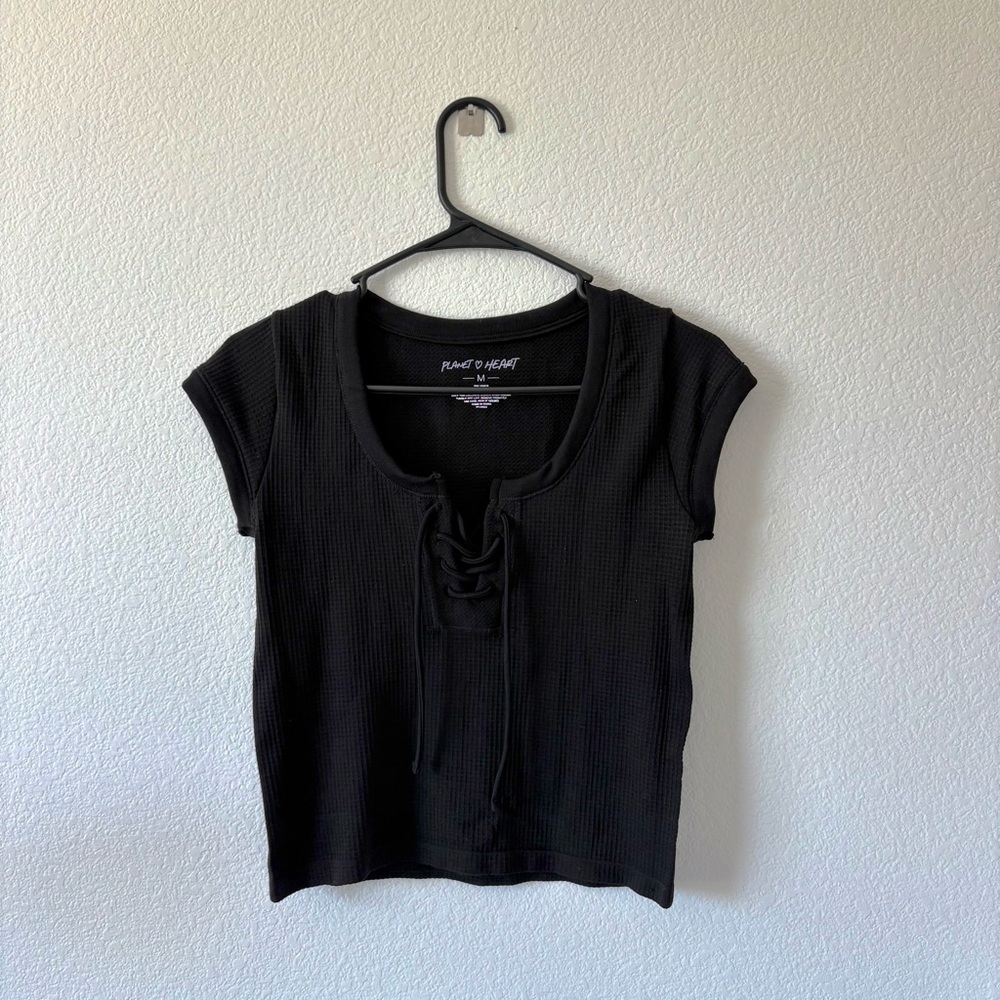 Planet Heart Black Lace Up Waffle Knit Crop Top Size M